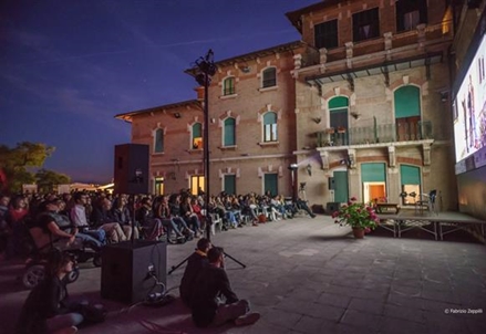 Audio e video sul sociale e l'ambiente: al via il premio L’anello debole 2017